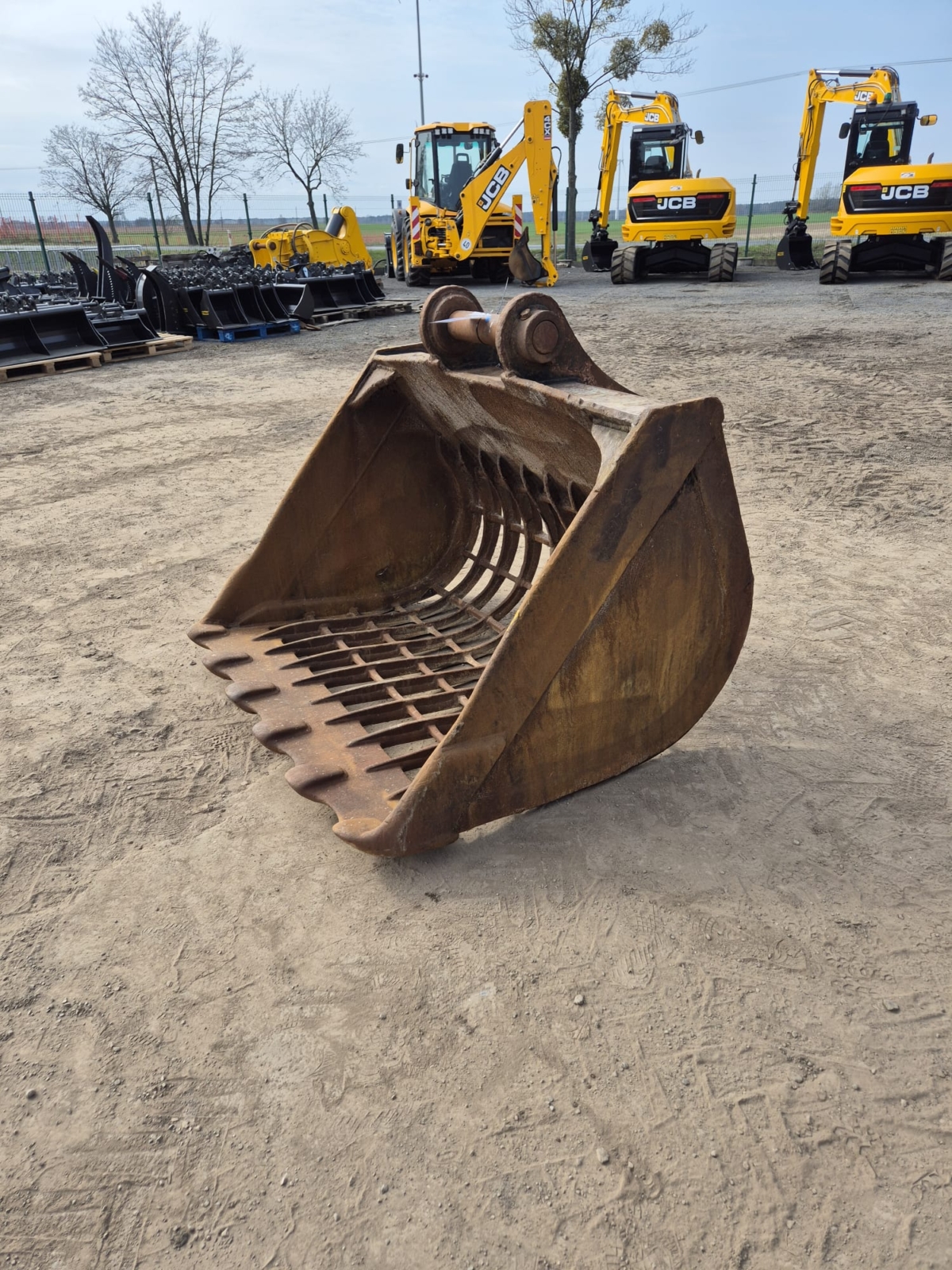 Łyżka używana 145cm AŻUROWA JCB JS220 nr.6866