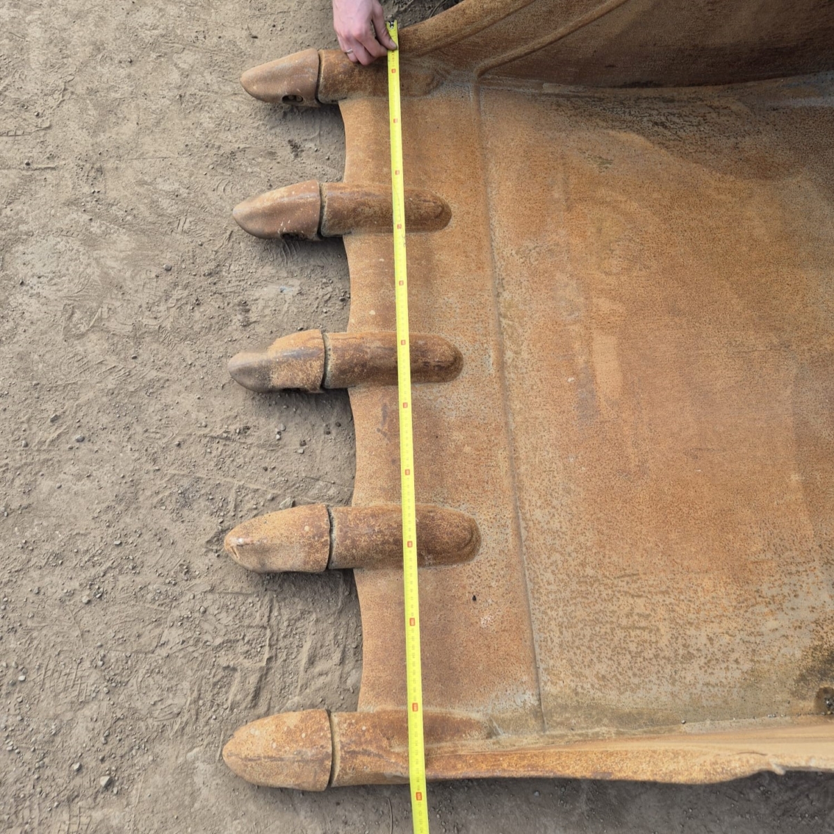 Łyżka używana 115cm JS130 nr.6662
