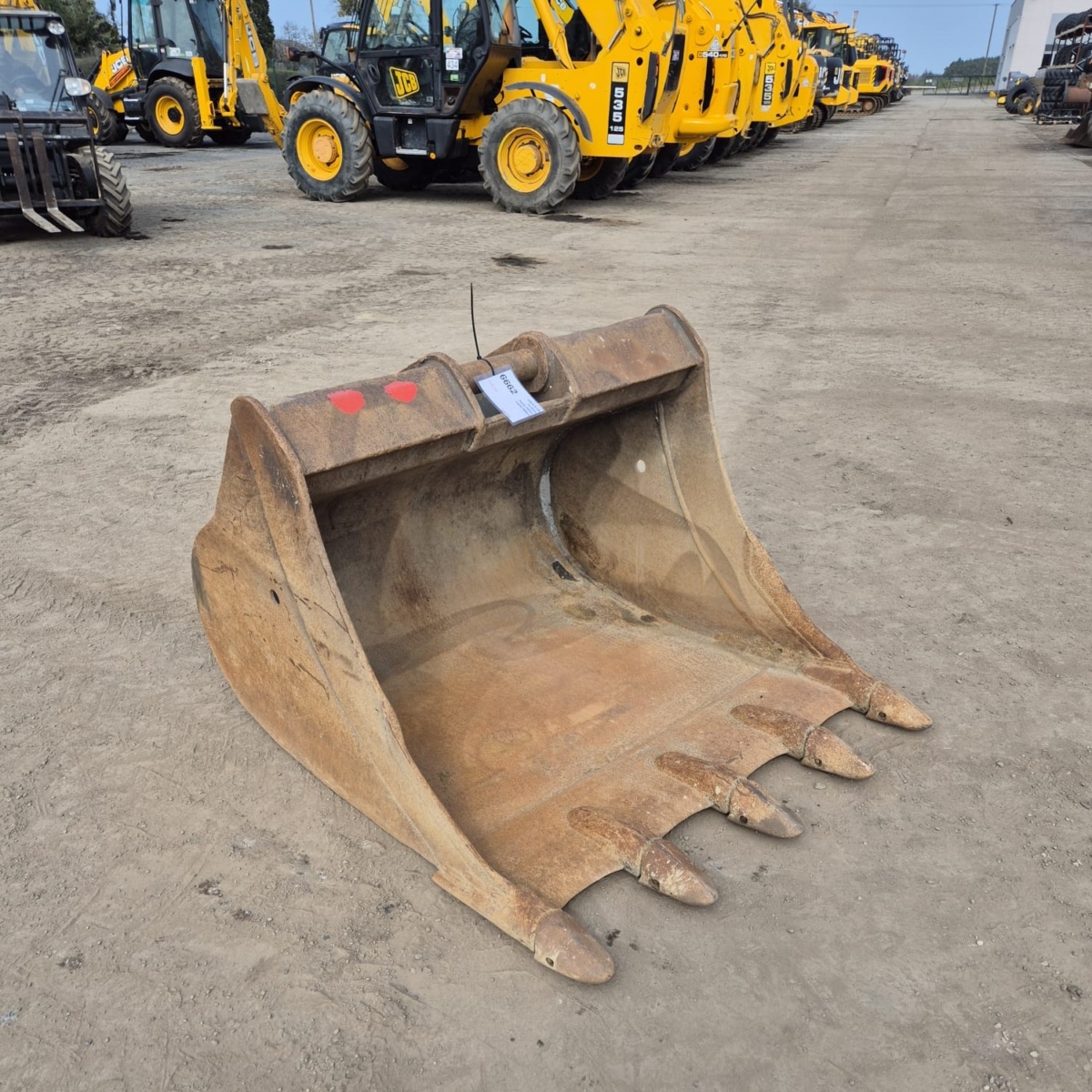 Łyżka używana 115cm JS130 nr.6662