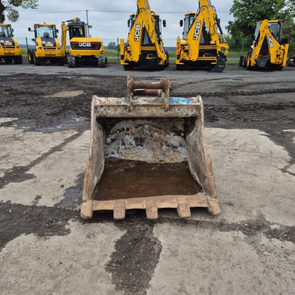 Łyżka używana 105cm  JCB JS130 nr.7897
