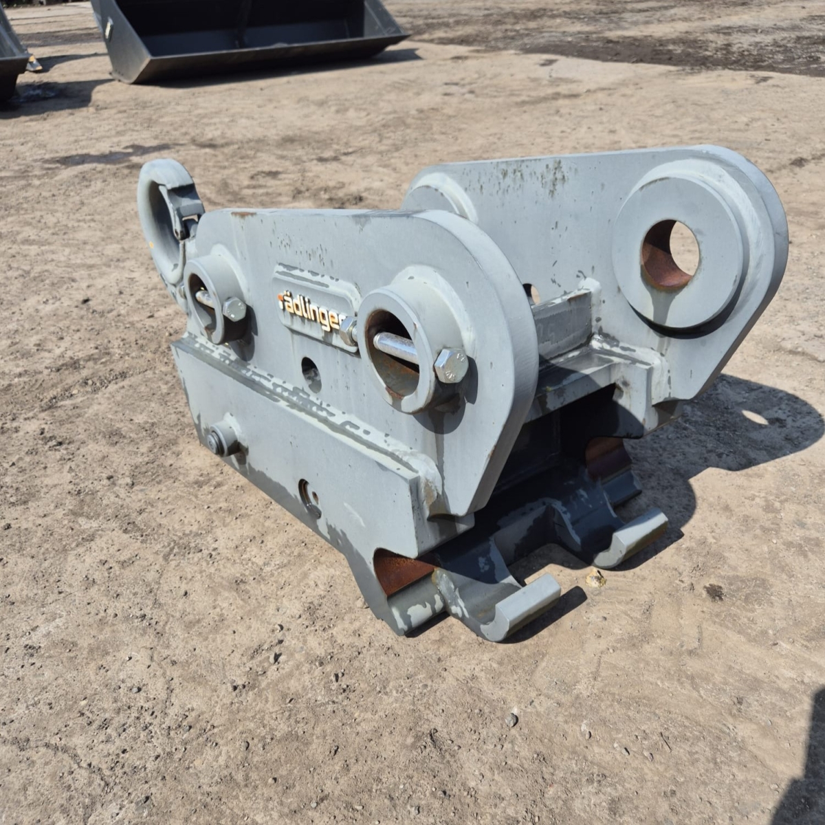 Szybkozłącze hydrauliczne RADLINGER MS10 SW10 HS10, do maszyn 13-15 ton NR. 1232 NOWE