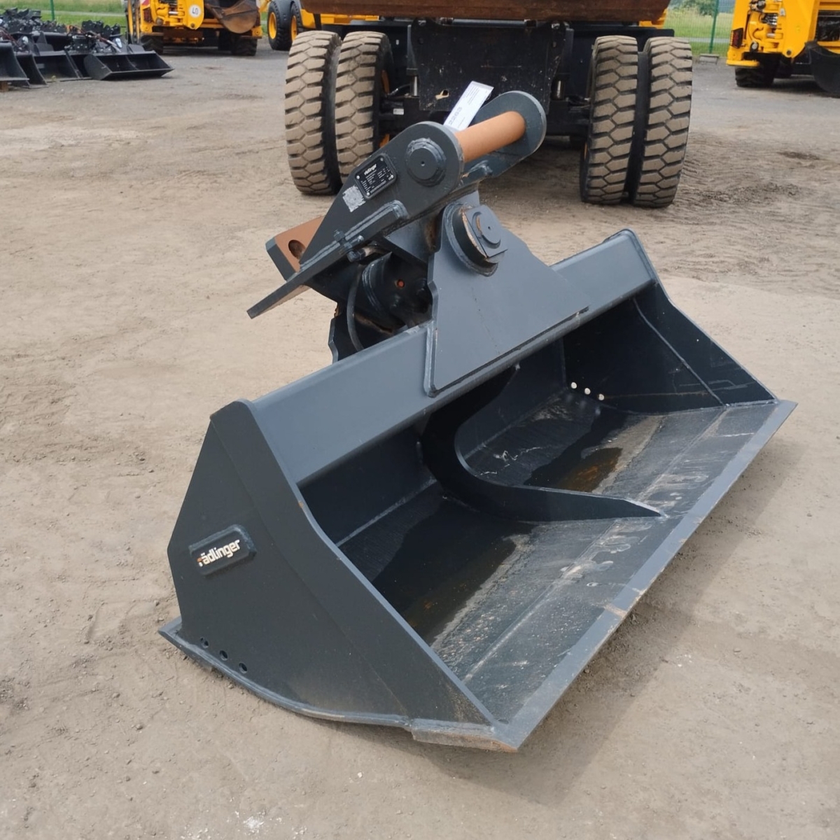 Łyżka używana hydrauliczna 180cm RADLINGER SW10 nr.2267