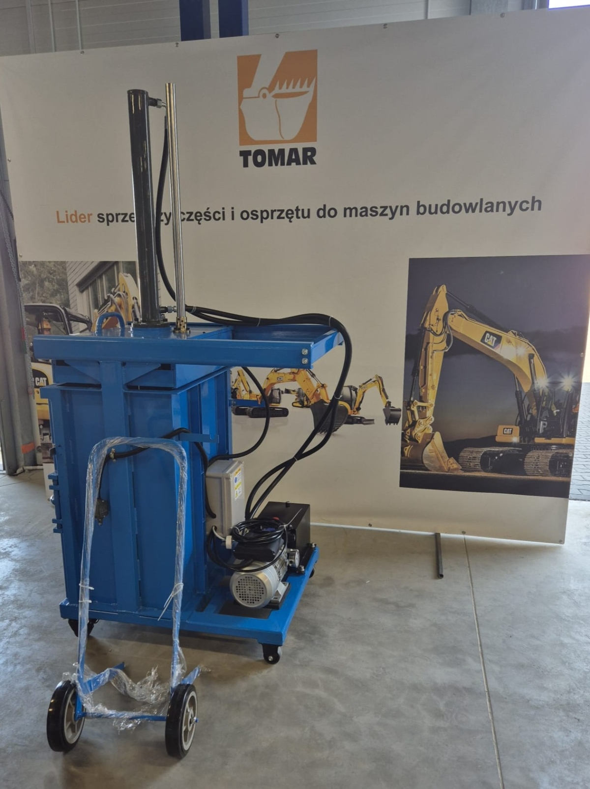Hydrauliczna prasa belująca typ VH105 – nowy