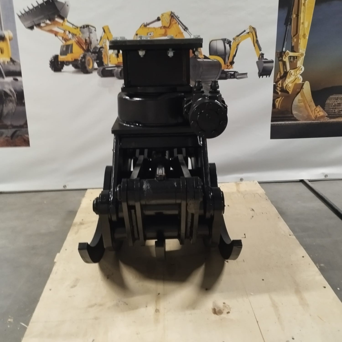 Chwytak do drewna maszyny od 3-4 JCB CAT VOLVO CASE YANMAR BOBCAT YANMAR