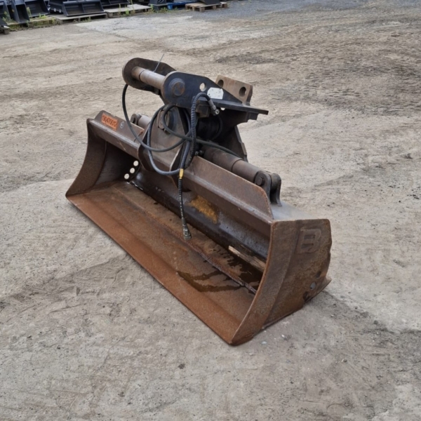 Łyżka skarpowa hydrauliczna używana 200 cm, mocowanie MS10, SW10, HS10 JCB KOMATSU CAT VOLVO nr. 160804