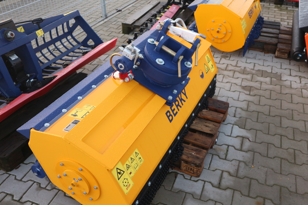 Mulczer hydrauliczny leśny Berky szer. 150cm