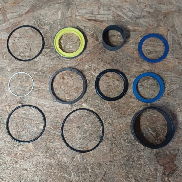 Zestaw Uszczelnień Siłownika Hydraulicznego 3790117 CAT OEM
