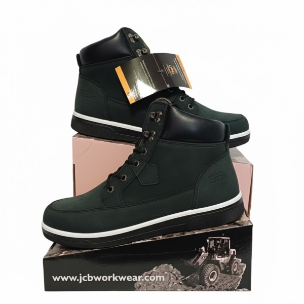 Buty ochronne JCB 4CX/B w kolorze czarnym.